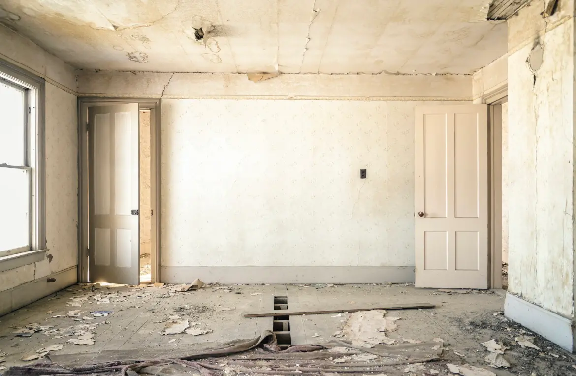 Waste disposal crew managing a cleanout project in York